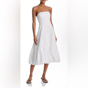 NWT AQUA Strapless Midi Bubble Dress in White. Size Small